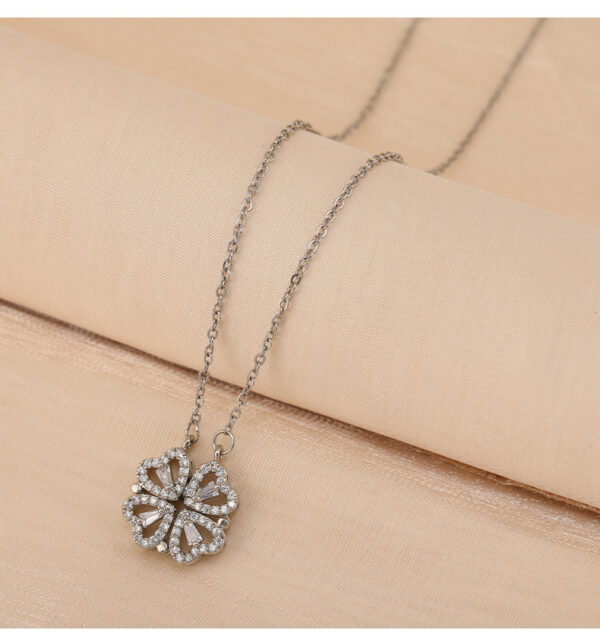 Buy Variety Four-leaf Clover Non-fading Light Luxury Titanium Steel Necklace - High-Quality & Affordable - Image 4