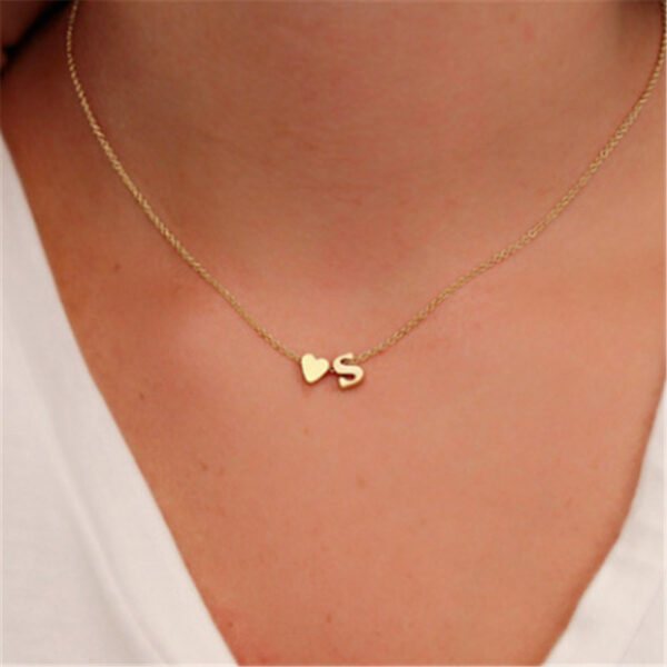 Buy Peach Heart Shaped Letter Necklace Clavicle Chain Necklace - High-Quality & Affordable