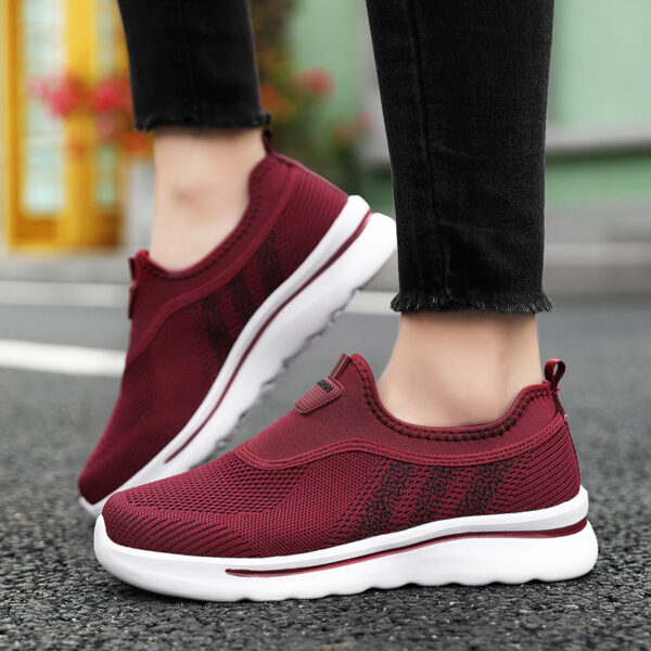 Buy Men's Old Beijing Cloth Shoes Slip-on Soft Bottom Non-slip - High-Quality & Affordable - Image 8