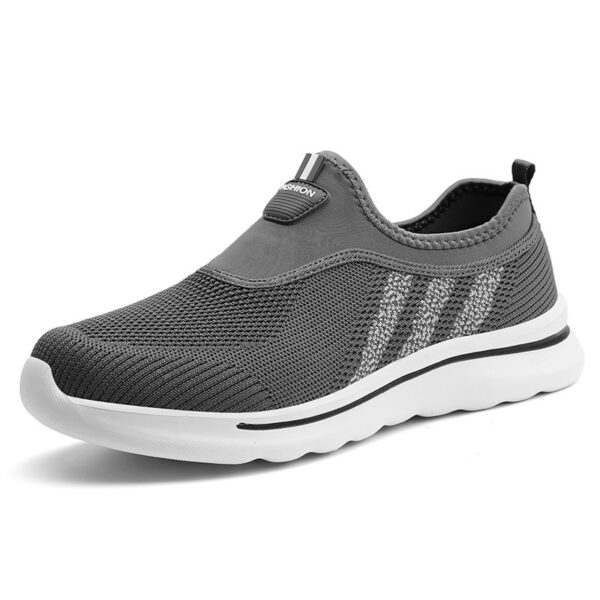 Buy Men's Old Beijing Cloth Shoes Slip-on Soft Bottom Non-slip - High-Quality & Affordable - Image 3